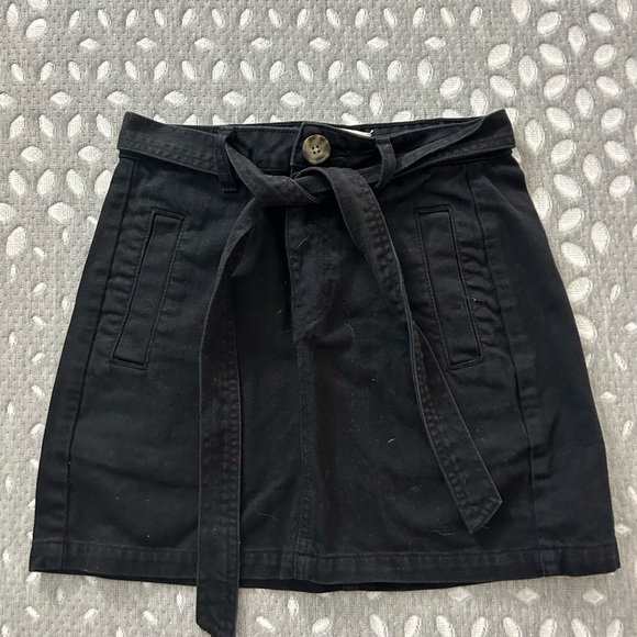 PacSun Dresses & Skirts - Pacsun black denim skirt with tie belt. Size 24